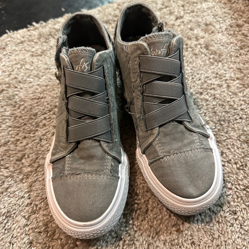 Brand New Blowfish Fashion Sneakers